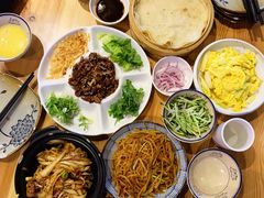 棒碴粥-香满园春饼·家常菜(东大桥店)