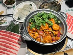-禄婶鸡煲·打边炉