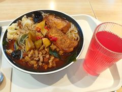 轻蔬米粉-轻蔬不用等·素食(江苏路店)