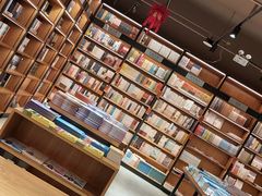 -新华书店(永安路店)