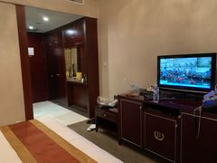 -曲江惠宾苑宾馆(大雁塔大唐不夜城店)