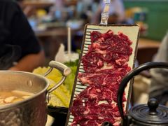 -潮界(LU·ONE凯德晶萃广场店)