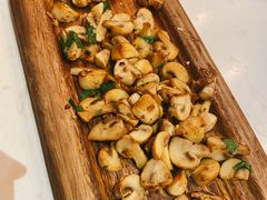 煎小蘑菇-IL Forno 意坊·意大利餐厅(花园店)
