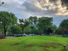 -山明水秀大饭店