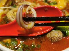 -何记花甲(海岸城旗舰店)