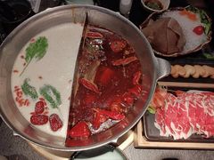 -湊湊火锅·茶憩(新中关购物中心店)