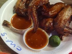 -东海岸人工湖美食村