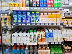 -全家便利店(上海南站站店)