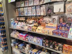 -潮品挚尚(五角场苏宁易购店)