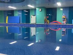 -Swim斯卫姆国际儿童游泳中心(红博中央公园店)