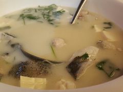 -隆都四季香饭店(碧海路店)