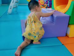 -小小王国亲子游泳(富民中心)