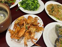 -岛中岛·海鲜大排档·万宁老字号(东澳店)