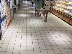 -大润发(国兴店)