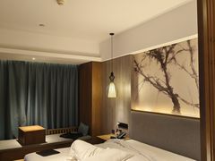 -美豪丽致酒店(西安高新区南二环丰庆公园地铁站店)