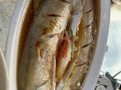 -七的湖·晚芳亭·阳澄湖农家菜·大闸蟹(莲花岛店)