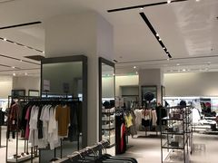 -ZARA(红谷滩万达店)