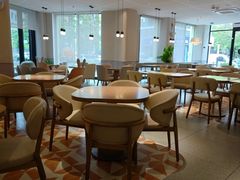 -必胜客(WOW阿罗海店)