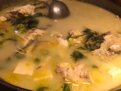 青椒紫苏鱼头-佬湘楼(越秀城市广场店)