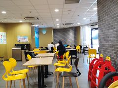 -麦当劳(民盈·国贸城店)