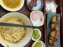 -百年老字号·观振兴蟹黄面·三虾面·苏式面(观前街富仁坊巷店)