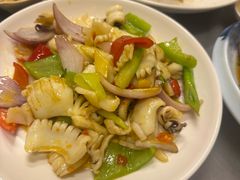 酸菜炒鱿鱼-盛中钰广味小馆