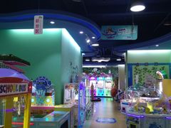 -爱玩嘉年华(龙湖曲江天街店)