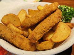 -JINNS锦时 steak&pizza(浸信会礼拜堂旧址店)