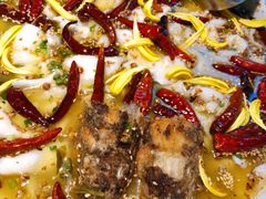 老坛酸菜活鱼-花椒俏川菜小馆(南海万达店)