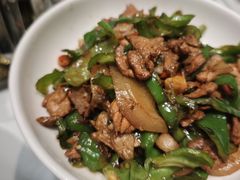 -鼎记酒楼(雁南一路店)