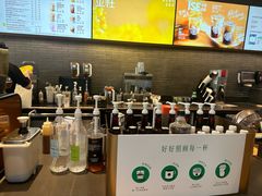 -星巴克臻选(济南万达店)