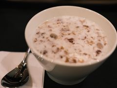 牛奶椰奶桃胶-Ice Monster冰馆·CNN评选全球十大甜品(国贸商城店)