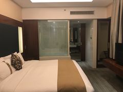 -上海浦东假日酒店