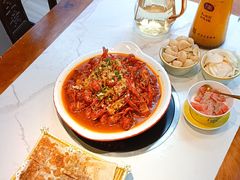 -乡土黄·鲜牛肉火锅·小龙虾(兴业街店)
