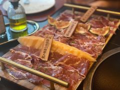 -斯普汇生蚝牛排馆(中骏世界城店)