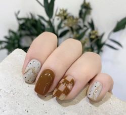 -悦指间美甲美睫