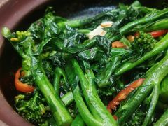 -五谷芳乳鸽王(海景店)