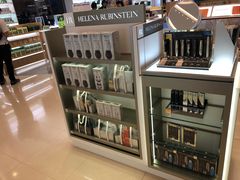 -Duty Free Americas