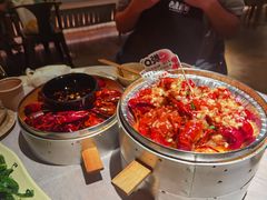 -巴厘龙虾·榜首油焖大虾(音乐学院·沿江酒馆店)