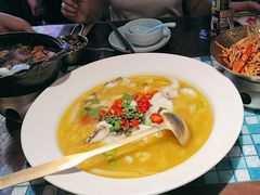 -川流不息·地道川菜·小龙虾(新松江路店)