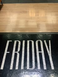 -FRIDAY星期五专业美发沙龙