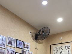 -天发芽·何记葫芦头泡馍·传统小吃(报恩寺街店)