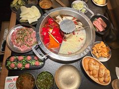 -晓宇重庆火锅(西安荟聚店)