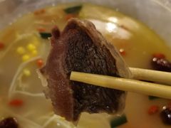 -花水湾红太阳牛肉汤锅