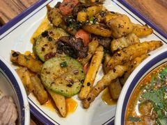 -云阿蛮云南生烫牛肉米线(奉贤路店)