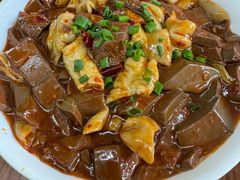 -胡子饮食店