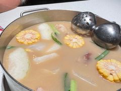 -肥仔文澳门猪骨煲(南京西路店)