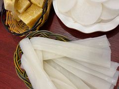 -聚首堂·特色小吃·肘子(什刹海德胜门店)