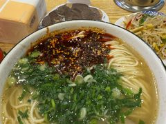 -德元兰州纯汤牛肉面