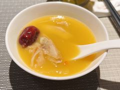 -江上荟·创意中国菜(绿地缤纷城店)
